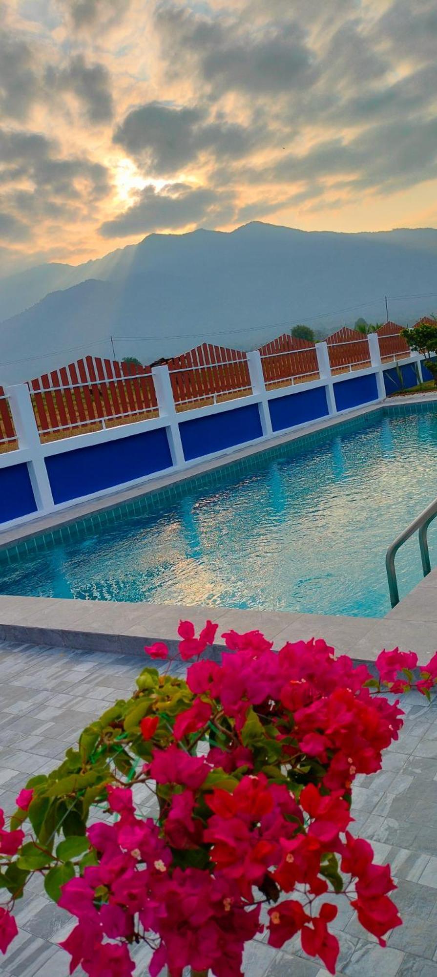 Poonsap Homestay Nan Exterior foto