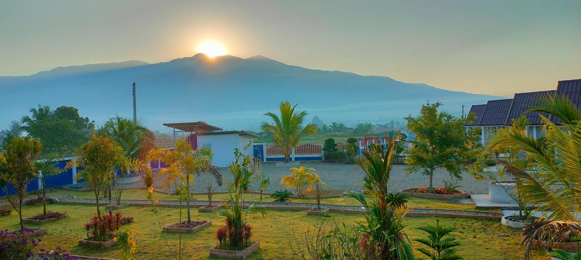 Poonsap Homestay Nan Exterior foto